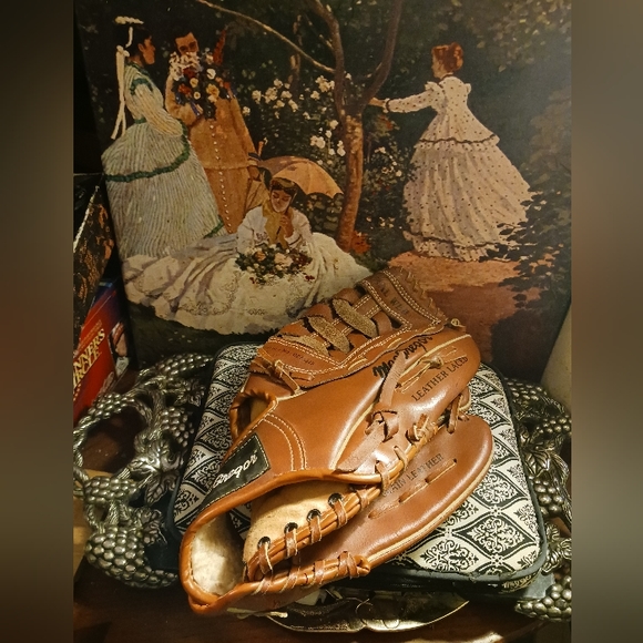 MacGregor Glove 11.75" High Quality Hide Baseball Glove Left Hand,All Original. - Picture 12 of 15